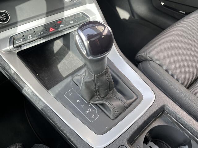 Audi Q3 Sportback 45 TFSI e S-Line / AUTOMAAT/ 245 PK/ PANO/ SONOS/ ACC/ SMARTPHONE INTERFACE/ PARK.SENSOR.V+A/ STOELVERWARM./ DRIVE SELECT/ KEYLESS/ DAB/ CLIMA/ NAVI/ VIRTUAL COCKPIT/ LED/ 20'' LMV