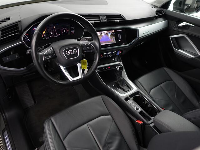 Audi Q3 35 TFSI S Line Aut- Panoramadak, CarPlay, Android Auto, Elek Trekhaak, Xenon led, Virtual Cockpit