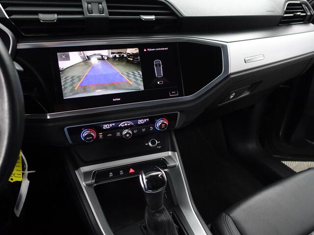 Audi Q3 35 TFSI S Line Aut- Panoramadak, CarPlay, Android Auto, Elek Trekhaak, Xenon led, Virtual Cockpit