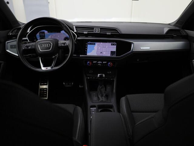 Audi Q3 45 TFSIe 180kW/245PK S Line · Stoelverwarming · Camera + Parkeersensoren · Apple/Android Car Play ·