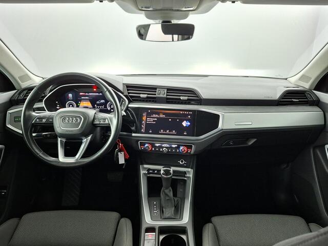 Audi Q3 Sportback 45 TFSI e S Edition | Camera | Trekhaak | AppleCarplay AndroidAuto Navigatie | Stoelverwarming | Matrix LED |