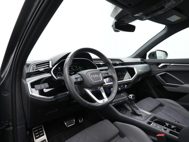 Audi Q3 45 TFSI e 245 pk S-Line | Panoramadak | Demperregeling | Sonos | Leder/alcantara | Achteruitrijcamera