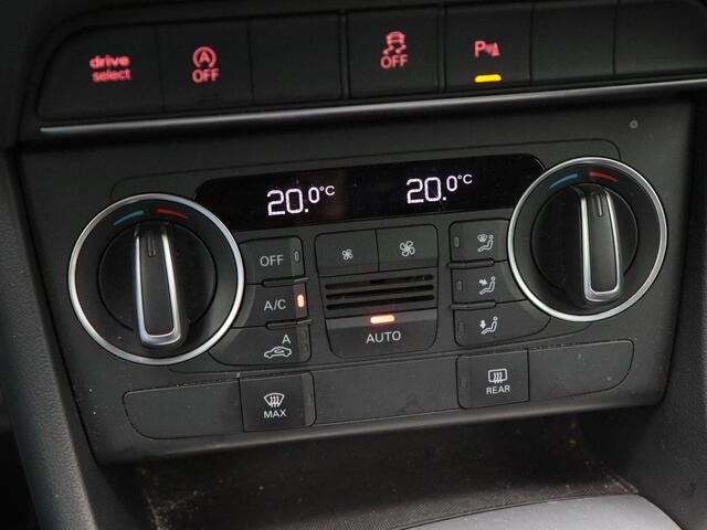 Audi Q3 1.4 TFSi 150 Pk Automaat S-Line | Trekhaak | Half Leer | Cruise Control | Camera | Climatronic | Navigatie | 18 Inch | 132.761 Km !!