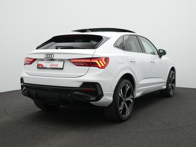 Audi Q3 Sportback 45 TFSI e 245 pk S-Line | Panoramadak | Trekhaak | Geheugenstoel | Leder/alcantara | Sonos | Achteruitrijcamera