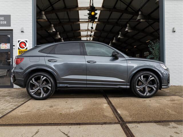 Audi Q3 Sportback 45 TFSI quattro edition one S-Line *Pano | ACC | Trekhaak | Matrix LED | Keyless | Blindspot | Camera | Apple Carplay | Stoelverwarming*