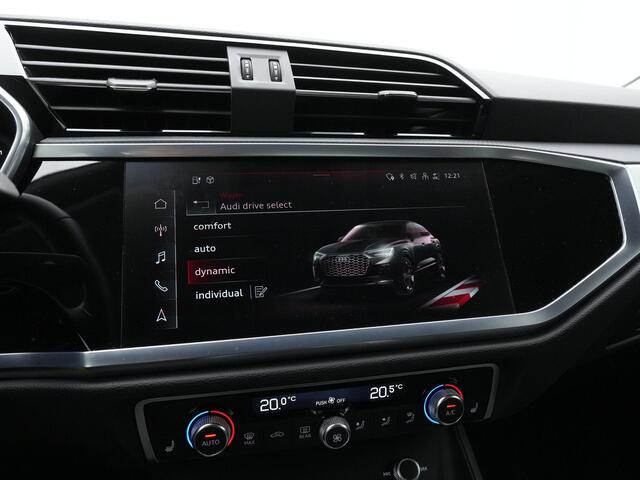 Audi Q3 Sportback 45 TFSI e 245 pk S-Line | Trekhaak | Stoelverwarming | Audi Drive Select | Parkeersensoren achter