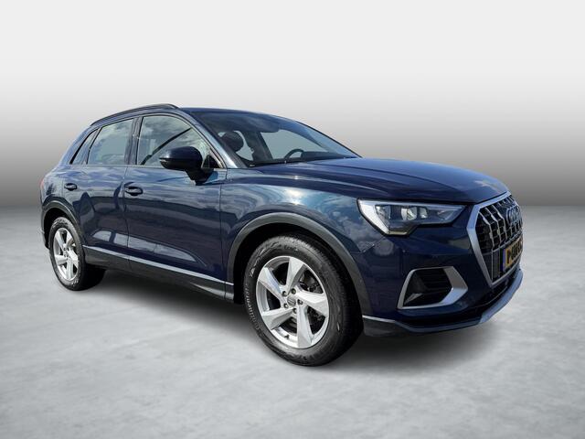 Audi Q3 35 TFSI Advanced | PDC | Stoelverwarming |