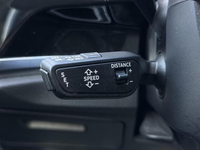 Audi Q3 35 TFSI Advanced | PDC | Stoelverwarming |