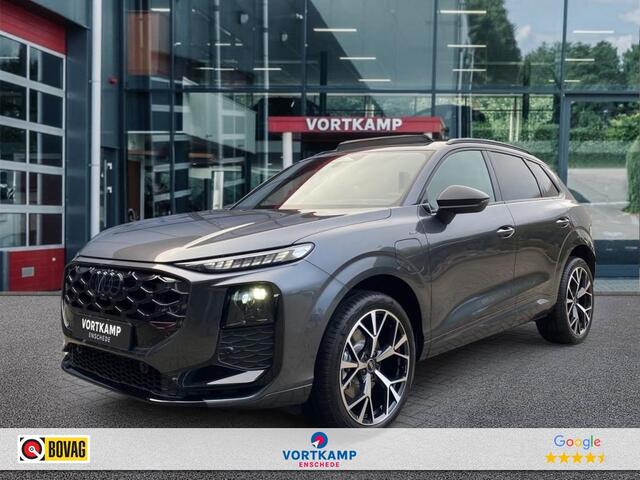 Audi Q3 1.5 TFSI E-HYBRID 272PK S-LINE CAMERA/PANO-DAK/ELEK-KLEP/ACC/STOELVERW