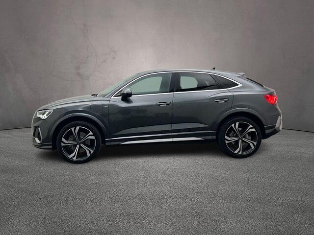 Audi Q3 Sportback 45 TFSI e S Edition | Trekhaak | Full-led | ACC | Achteruitrijcamera | Audi Sound | MMI plus | Carplay |