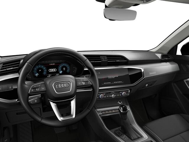 Audi Q3 35 TFSI Advanced edition Plus | 150 PK | Automaat | Trekhaak | Stoelverwarming | Cruise control | Climate control |