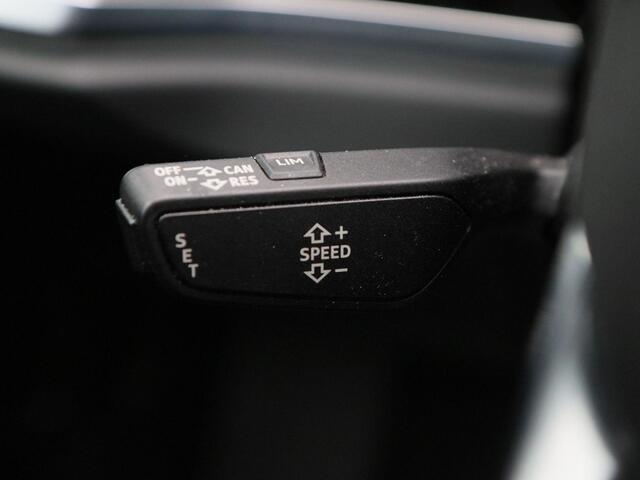 Audi Q3 35 TFSi 150 Pk Automaat Advanced | Trekhaak | Camera | Cruise Control | Full LED | CarPlay | 18 Inch | 64.365 Km !!