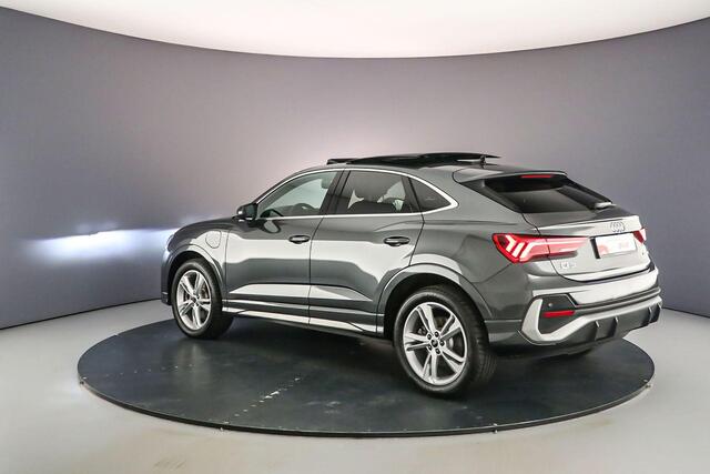 Audi Q3 Sportback 45 TFSI e S Edition | Adapt. Cruise | Stoelverwarming | Audi Sound | S Line | Pano. Dak |