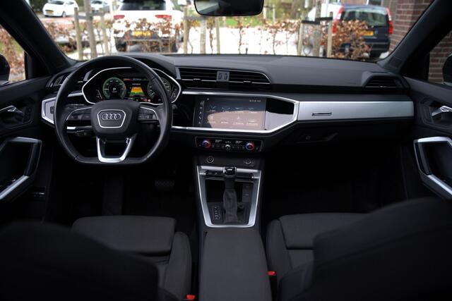 Audi Q3 45 TFSI E S EDITION