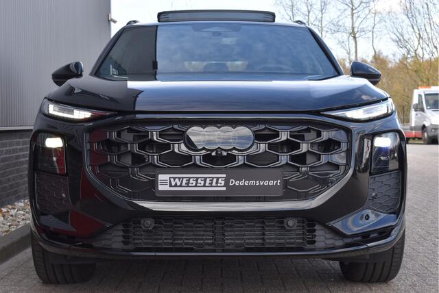 Audi Q3 35 TFSI S line S tronic NIEUWE TYPE, Panorama, Elek. trekhaak, Adaptive cruise, Camera, Virtual, Stoelverwarming