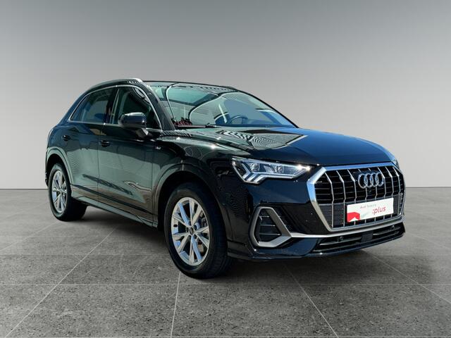 Audi Q3 45 245pk TFSI e S edition Audi virtual cockpit | Parkeerhulp plus | MMI navigatie plus