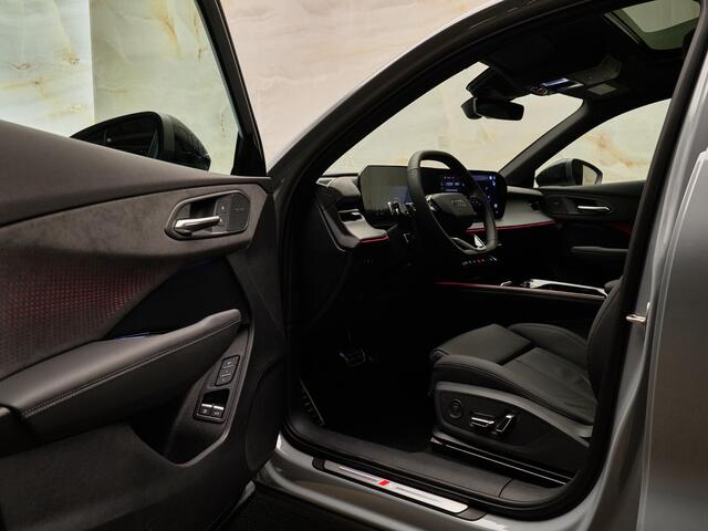 Audi Q3 Sportback E-Hybrid S Edition, pano, tr.haak, 20", Sonos, LED-kopl., memory, HUD, 360 camera, ACC, privacy