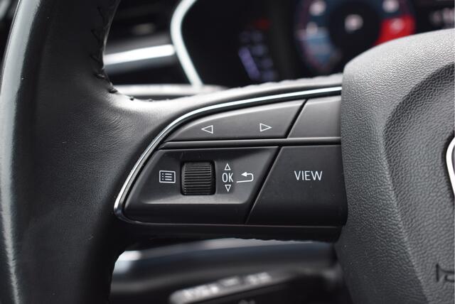Audi Q3 45 TFSI quattro 230pk, Wegkl. trekhaak 2100kg, Stoelverwarming, Carplay,