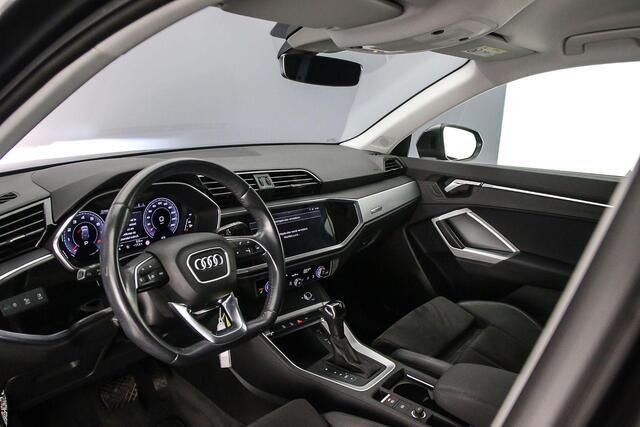 Audi Q3 35 TFSI Pro Line S | Trekhaak | Cruise control | Achteruitrijcamera | Navigatie | Elektrische achterklep | Stoelverwarming | LED koplampen