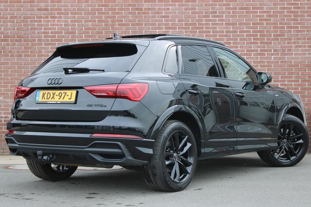 Audi Q3 45 TFSI e 245PK S edition |PANO-DAK|LEER|TREKHAAK|BLACK-OPTIC|