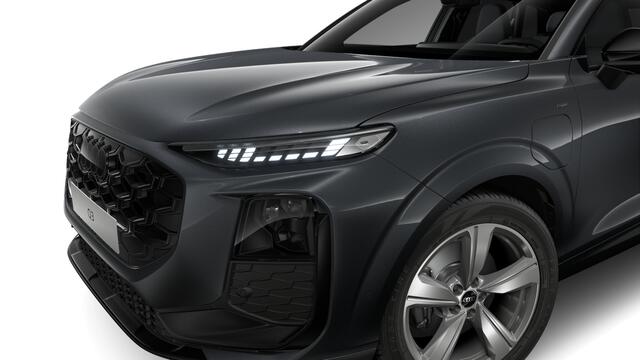 Audi Q3 e-hybrid 272 S tronic S edition | Adaptive cruise control | Audi sound system | Climate pakket plus