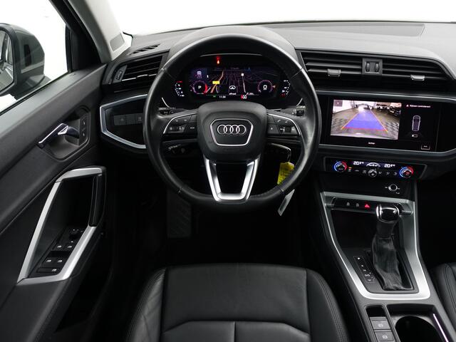 Audi Q3 35 TFSI S Line Aut- Panoramadak, CarPlay, Android Auto, Elek Trekhaak, Xenon led, Virtual Cockpit