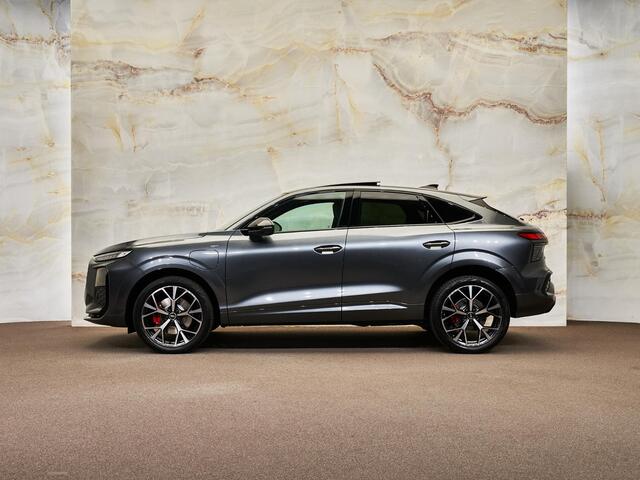 Audi Q3 Sportback E-Hybrid S Edition, pano, tr.haak, 20", Sonos, LED-kopl., memory, HUD, 360 camera, ACC, privacy