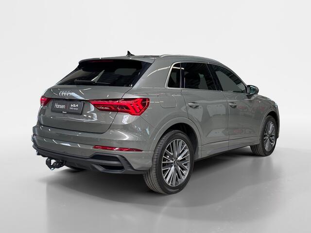 Audi Q3 45 TFSI e S edition I Elek. Trekhaak I 360 Camera I Stoelverwarming I Adaptiver Cruise