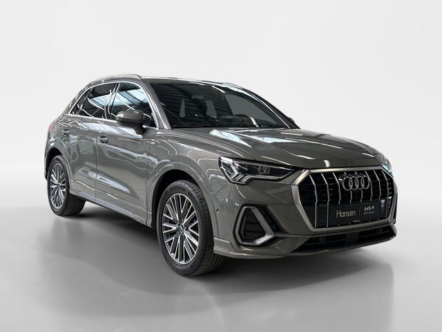 Audi Q3 45 TFSI e S edition I Elek. Trekhaak I 360 Camera I Stoelverwarming I Adaptiver Cruise