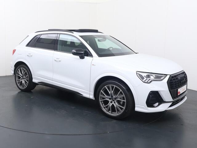 Audi Q3 35 TFSI S edition Competition | 150 PK | Automaat | Panoramadak | Matrix LED koplampen | 20" LM velgen | S line | Sonos premium sound | Dodehoek detectie |