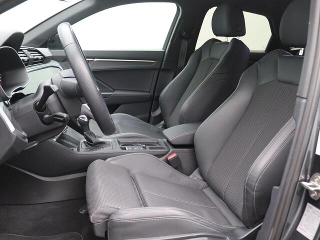 Audi Q3 Sportback 40 TFSI quattro S Edition 190PK DSG S-Line, Trekhaak, Side Assist, Keyless, Adaptieve Cruise Control, 20" LM Velgen, Achteruitrijcamera