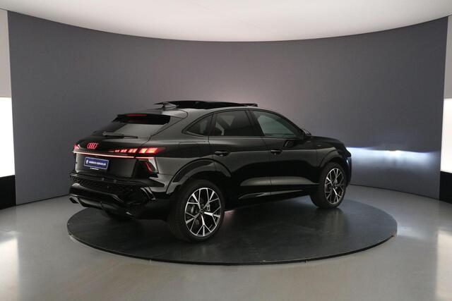Audi Q3 Sportback 1.5 200kW e-hybrid S edition | Panorama Dak | Adaptieve Cruise | Camera | Apple/Android Play | Optiepakket | LED verlichting pakket |