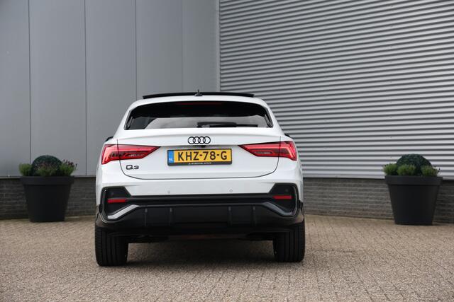 Audi Q3 Sportback 45 TFSI e S-Line 245PK Pano|Trekh|Matrix|Elek stoel.