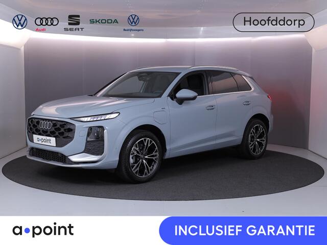 Audi Q3 1.5 e-hybrid S edition 272PK | 4jr garantie | S-line in & Exterieur | Blindspot | MMI plus | Achteruitrijcamera |