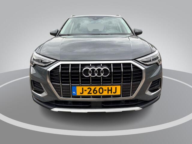 Audi Q3 35 TFSI 150pk S-Tronic Business Edition · Trekhaak inklapbaar · Apple/Android Car Play · Adaptive Cruise Control · Navigatie · Clima · Virtual Cockpit · Elektrische Achterklep ·
