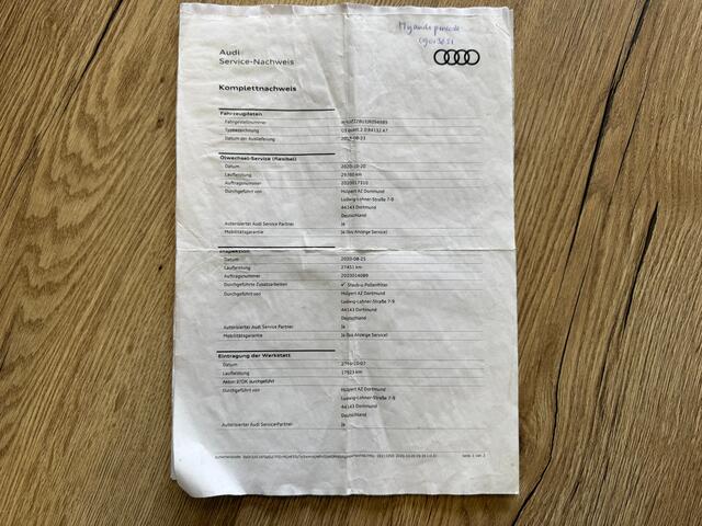 Audi Q3 2.0 TFSI quattro Sport Advance Sport GRATIS Afleverpakket! | Trekhaak | Voorstoelen Verwarmd |
