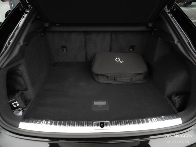 Audi Q3 Sportback 45 TFSI e S-Line Pano Sfeer Leer Camera 20" BTW
