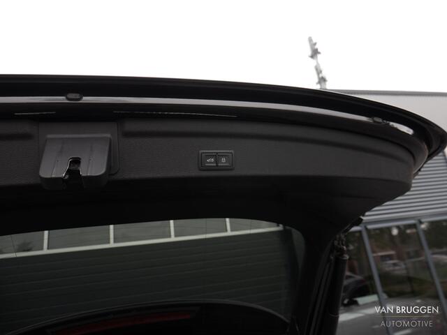 Audi Q3 Sportback 45 TFSI e S-Line Pano Sfeer Leer Camera 20" BTW