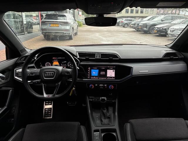 Audi Q3 45 TFSI e S edition 245PK | Memory | 360° Camera | Sonos-Audiosysteem | Stoelverwarming | Adaptieve Cruise Control
