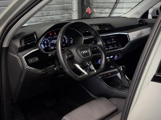 Audi Q3 35 TFSI S edition | S-Line | Sonos | LED | Carplay | Trekhaak |