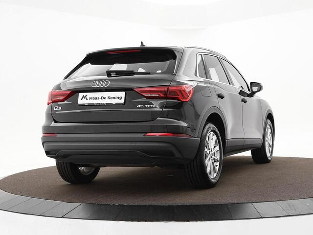 Audi Q3 45 TFSIe 245pk S-tronic Advanced Edition · Camera · Apple/Android Car Play · S line interieur · P-Sensoren · Elek. Achterklep · 18'' Inch · Stoelverwarming ·