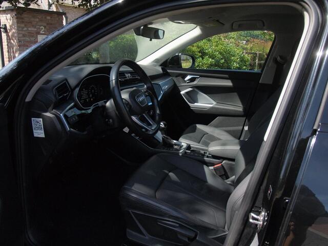 Audi Q3 Sportback 45 TFSI e Advanced Edition | Black Optic | Apple Carplay | Leer | 20 Inch | NL-Auto |