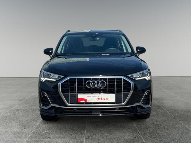 Audi Q3 45 245pk TFSI e S edition Adaptive cruise control | Stoelverwarming voorin | Parkeerhulp achter