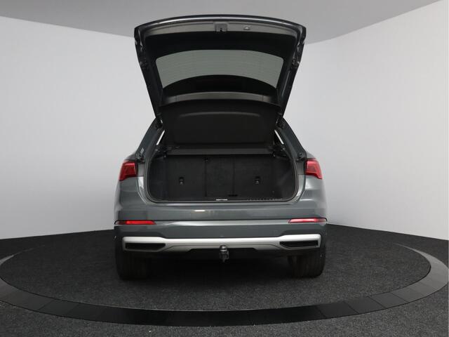 Audi Q3 35 TFSI Pro Line S | Automaat | Trekhaak