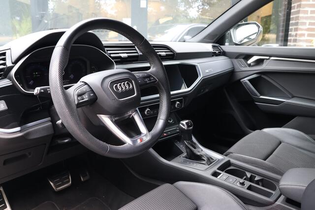 Audi Q3 Sportback 45 TFSI e 245PK S-Line Navi+/LED/PDC/Camera/Audi Drive Select/Elek. klep/DAB+/18"