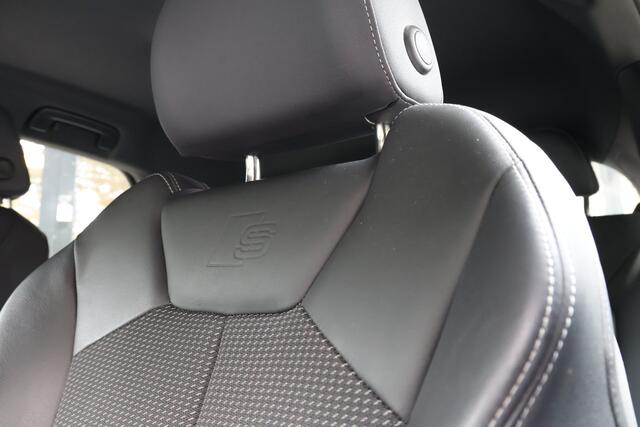 Audi Q3 Sportback 45 TFSI e 245PK S-Line Navi+/LED/PDC/Camera/Audi Drive Select/Elek. klep/DAB+/18"