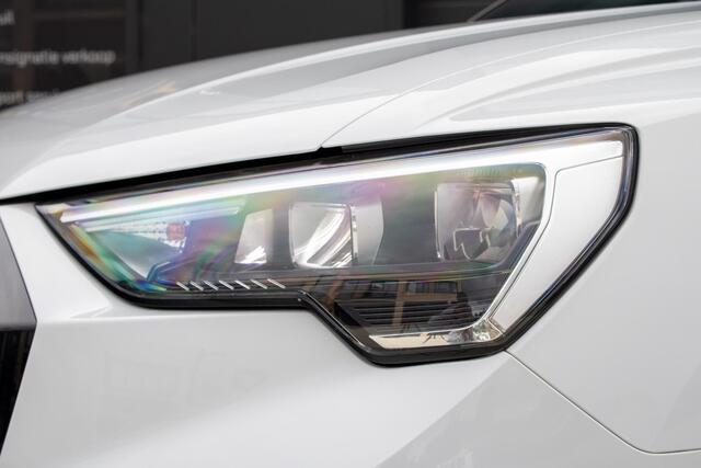 Audi Q3 Sportback 35 TFSI S line PANO CAMERA DODEHOEK CARPLAY