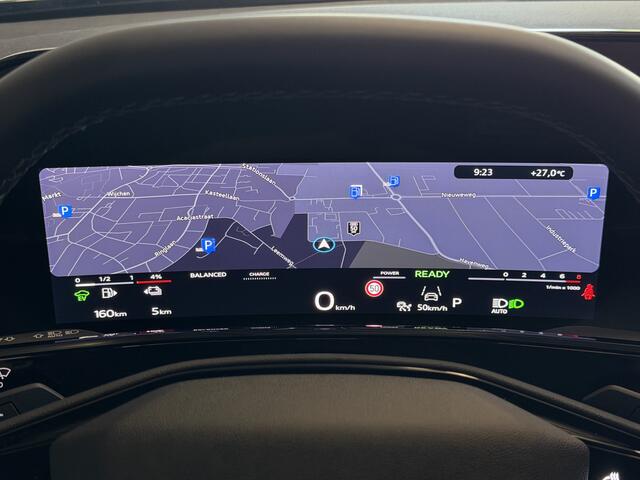 Audi Q3 1.5 e-hybrid |S edition | 272pk | Leer | Pano | Trekhaak | Stoel/Stuur verw | Matrix Led | 20'' Lmv S Line | S-Line | S-edtion