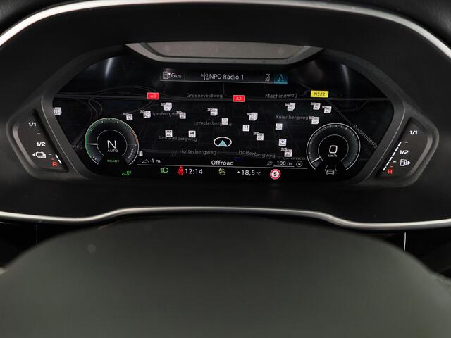 Audi Q3 Sportback 45 TFSI e S Edition 245 pk S-tronic | Navigatie | Panoramadak | Parkeersensoren | Adaptieve cruise control | S-Line