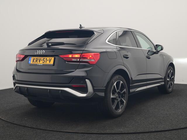 Audi Q3 Sportback 45 TFSI e 2x S Line PHEV 245pk Dealer O.H. | Trekhaak Af Fabriek | Blis | Sportstoelen Verwarmd | Apple Carplay | Sfeerverlichting | Navigatie | DAB | 19"L.M | Virtual | Plug In Hybrid |